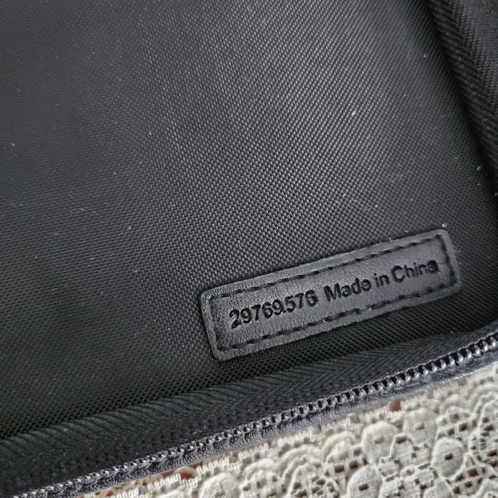 Franklin Covey Black Classic Zip Rings Planner
